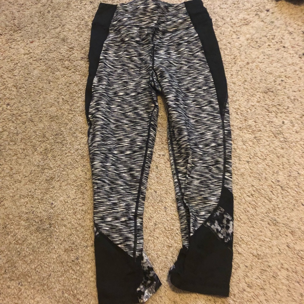 Calvin Klein performance cropped leggings
